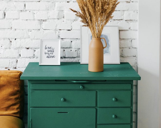 Picure of a green drawer